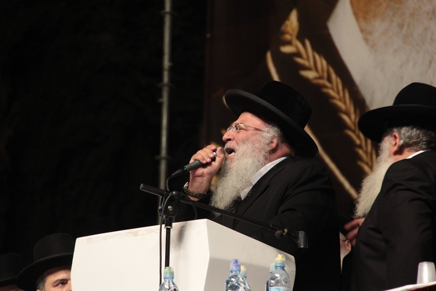 עצרת הרבבות לזכרו של הרב עובדיה • צפו