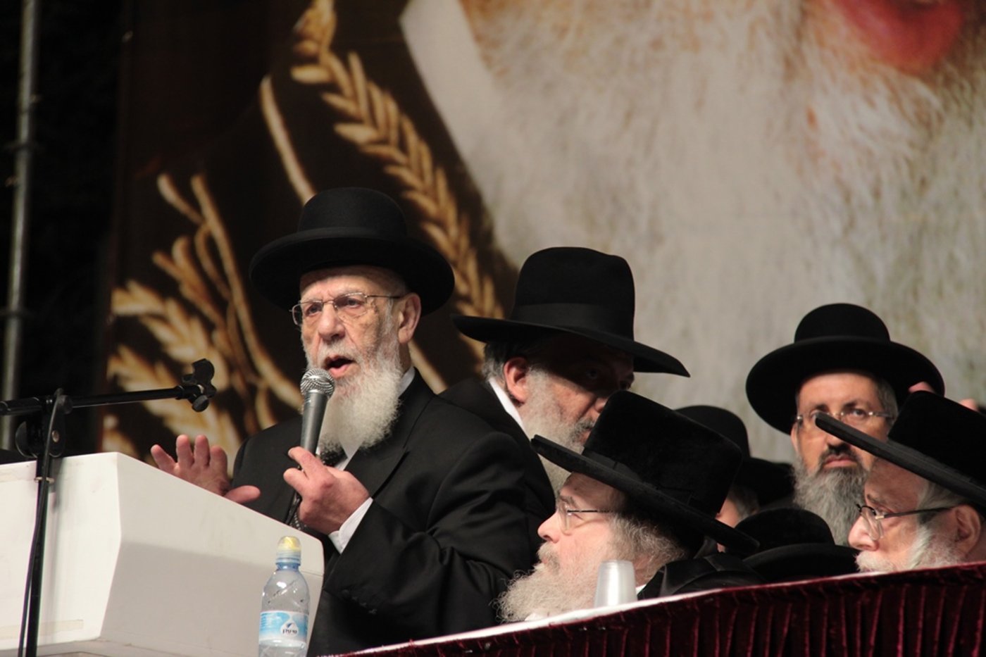 עצרת הרבבות לזכרו של הרב עובדיה • צפו
