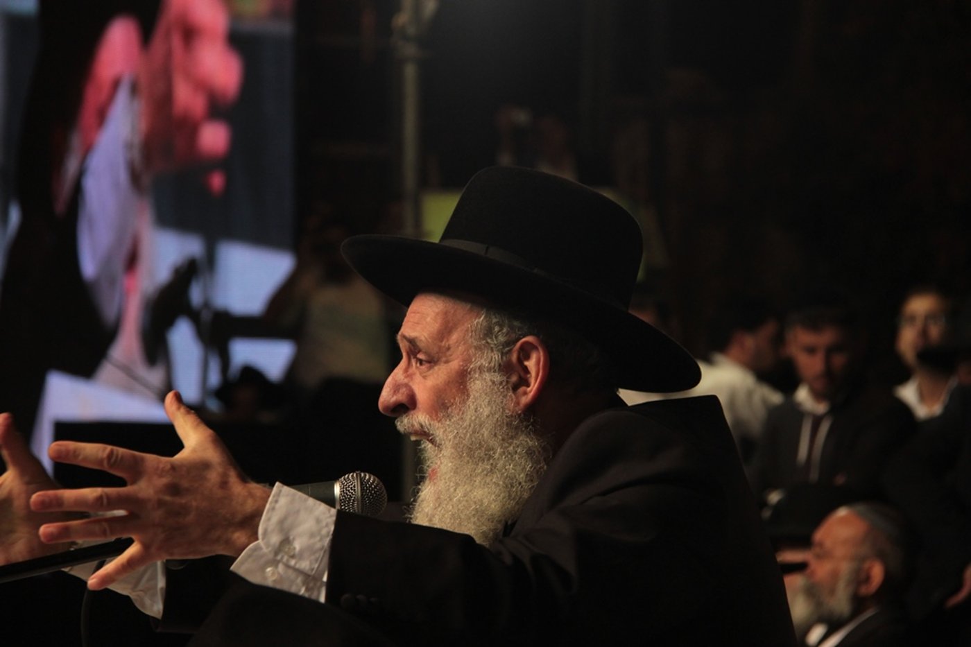 עצרת הרבבות לזכרו של הרב עובדיה • צפו