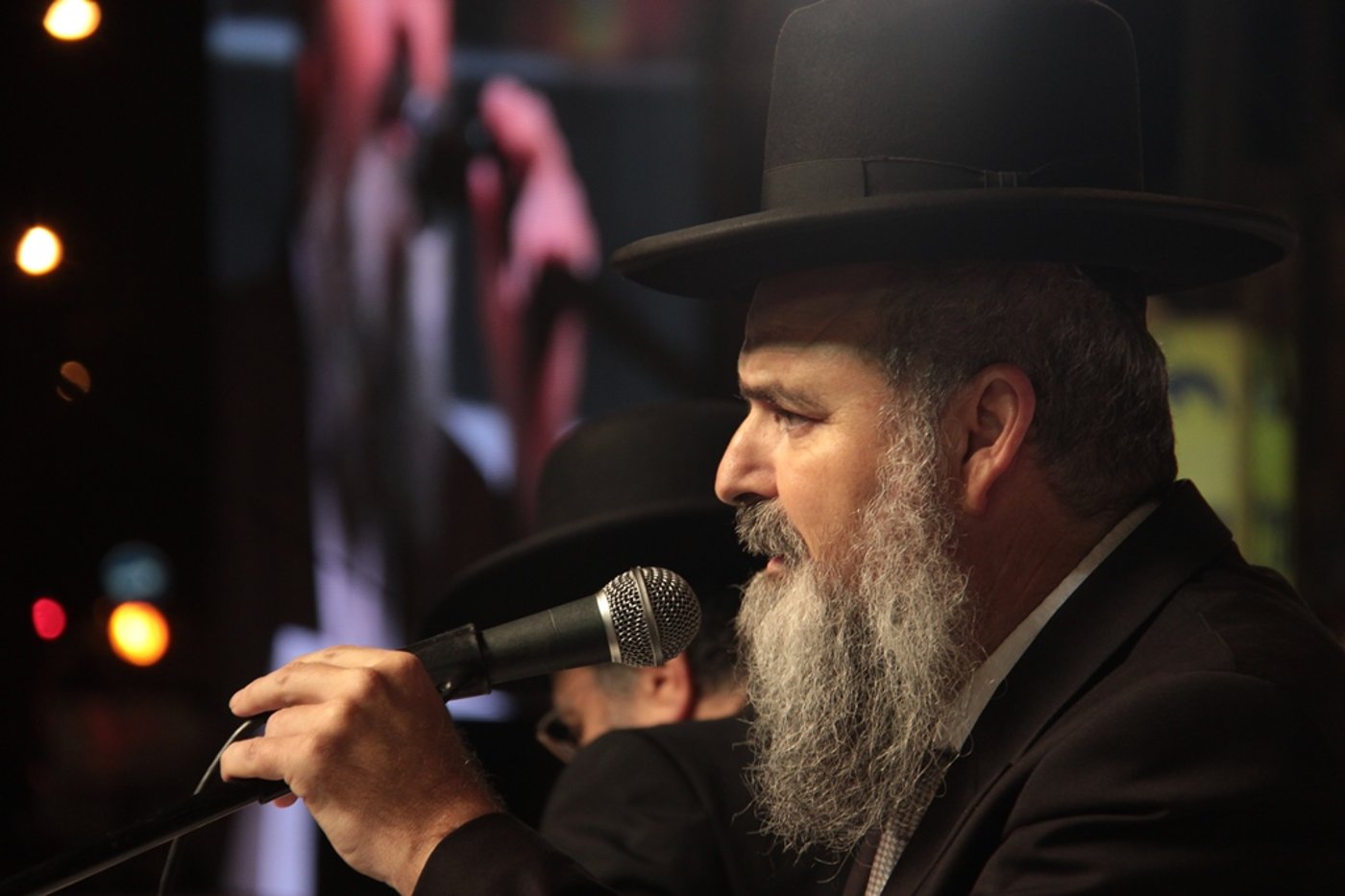 עצרת הרבבות לזכרו של הרב עובדיה • צפו