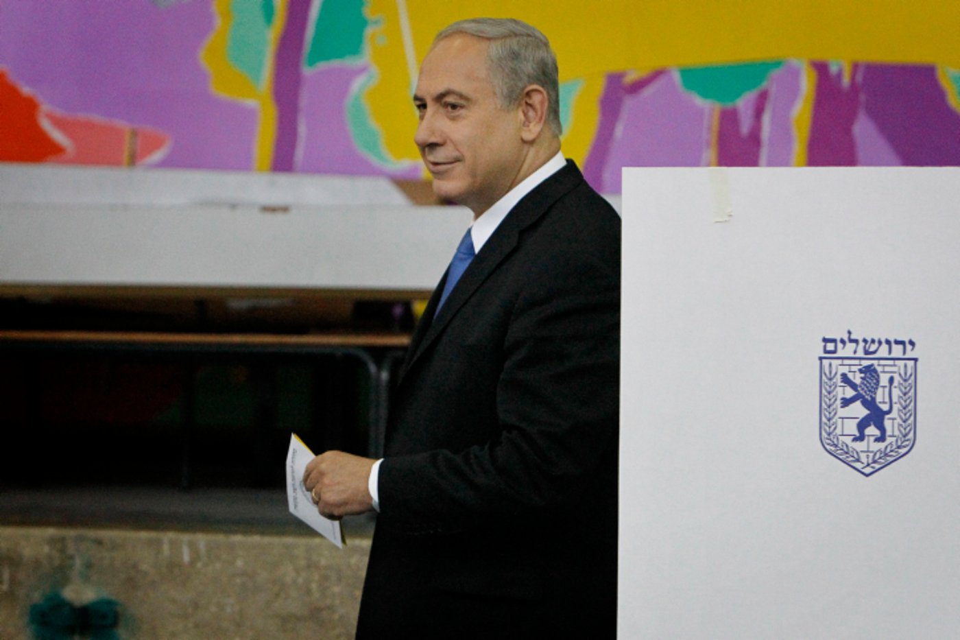 הפוליטיקאים מצביעים • גלריה מתעדכנת