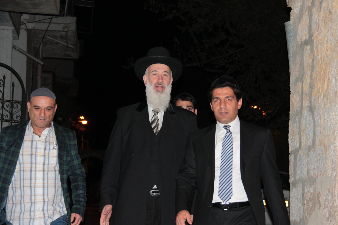 'שלושים' לרב עובדיה ב'נהר שלום' • תיעוד