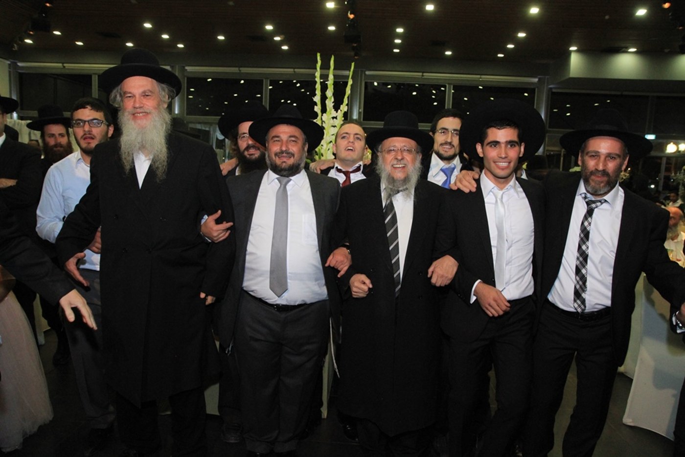 גלריה • משה אבוטבול חיתן את בתו