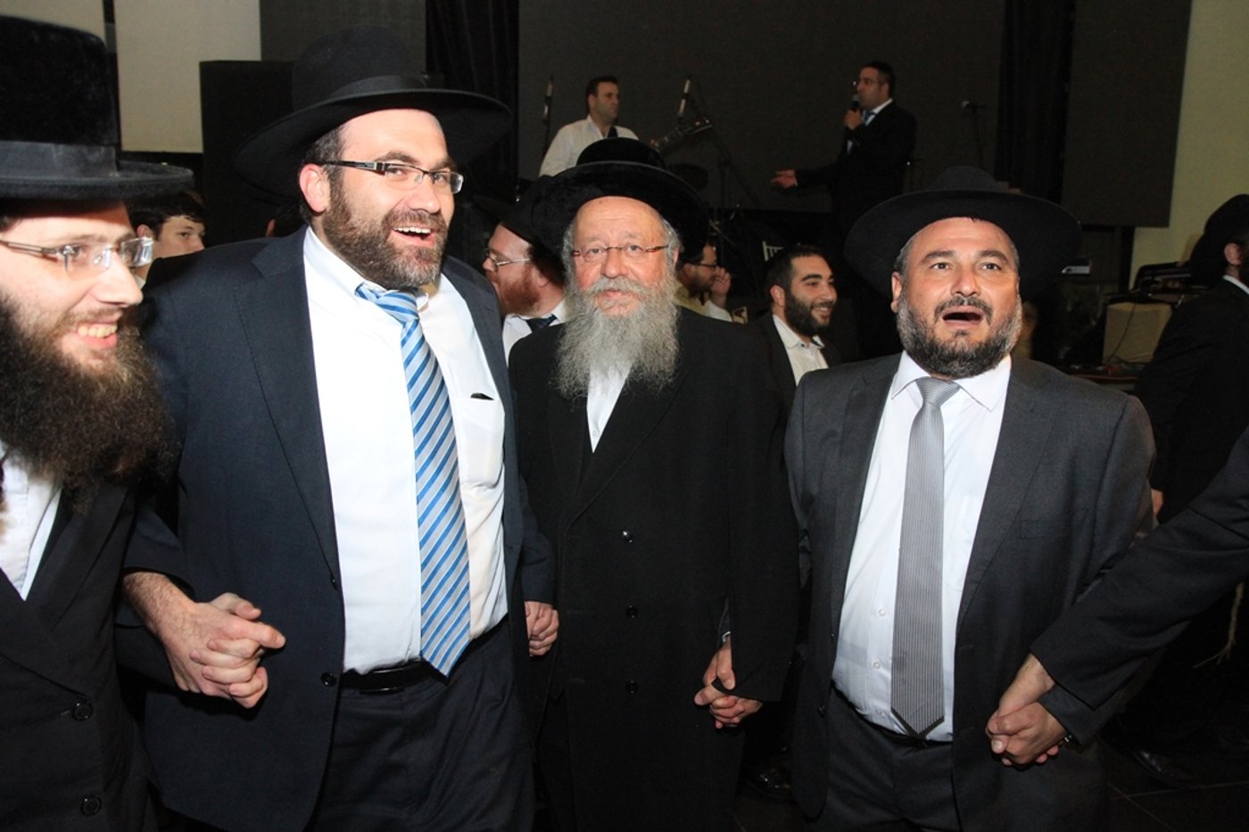 גלריה • משה אבוטבול חיתן את בתו