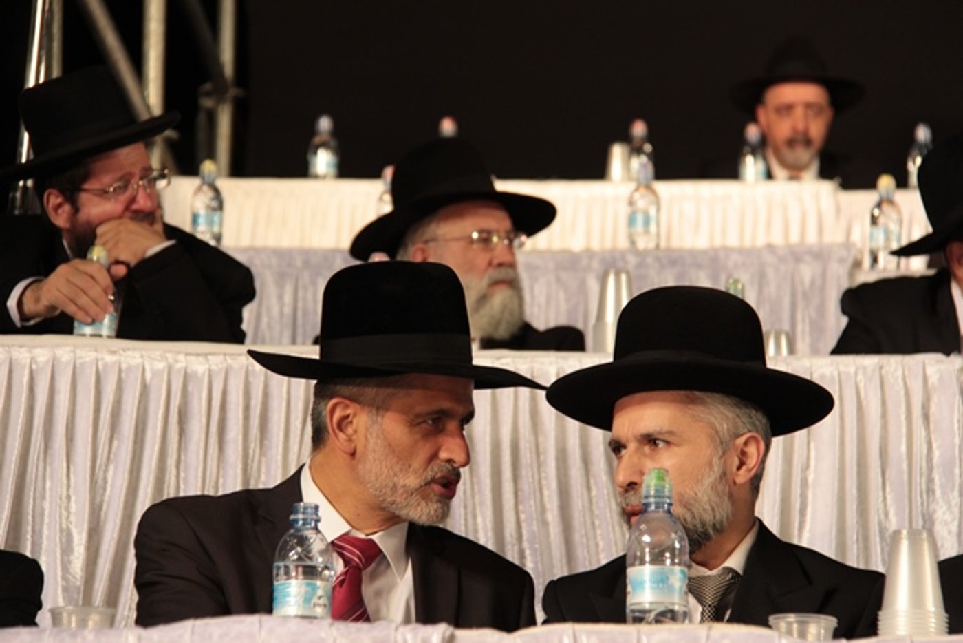 אלפים בעצרת השלושים לפטירת מרן הגר"ע יוסף