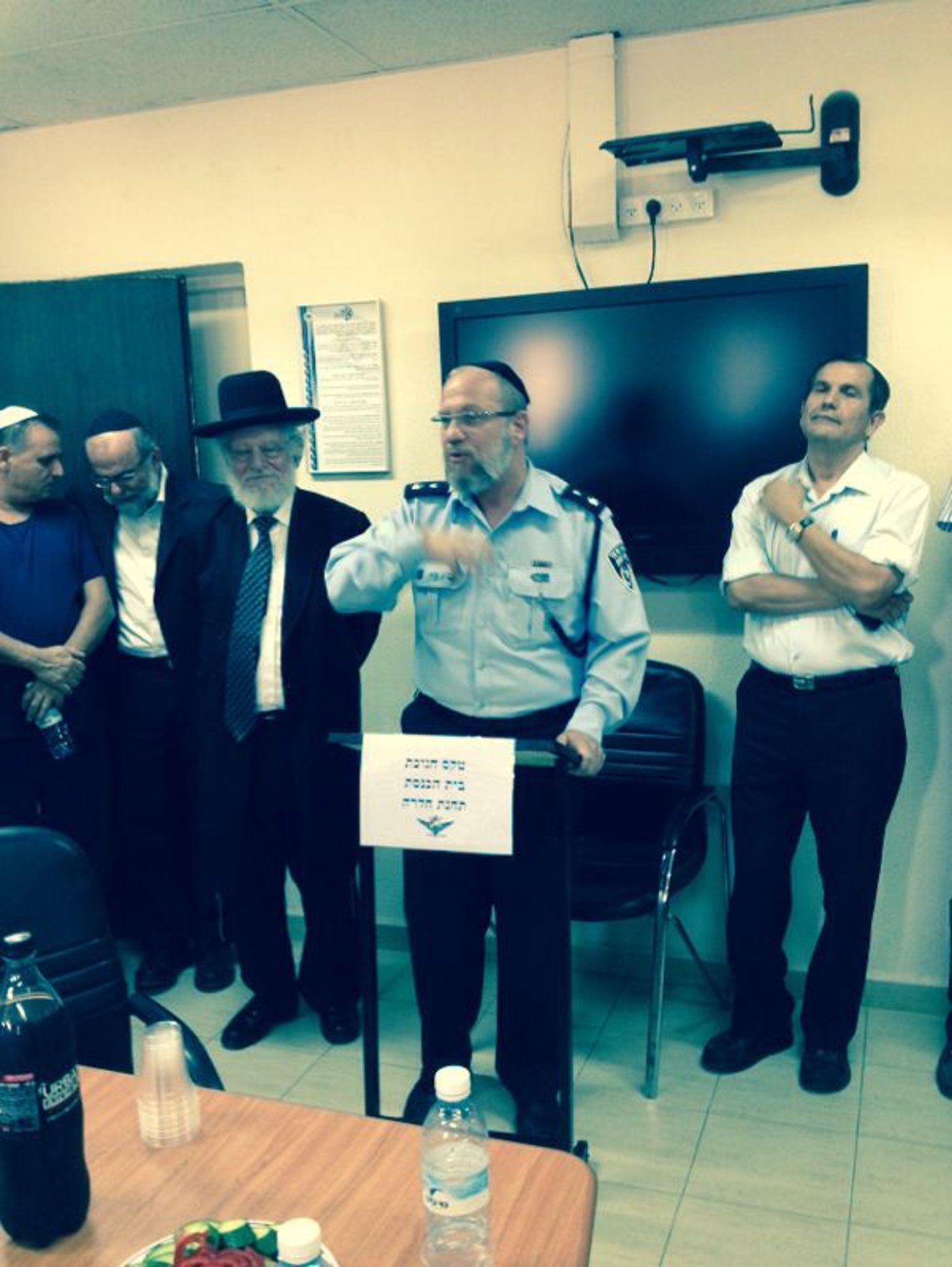 גאב"ד 'העדה' הורה והעציר שוחרר לליל הסדר