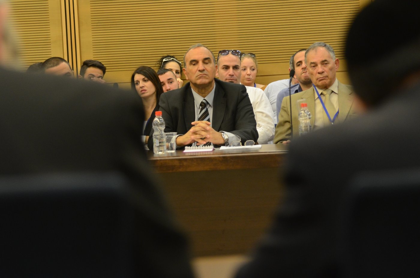 דיון סוער בועדת הפנים על הזיופים בבית שמש:"אתה לא ראש העיר, אתה נוכל"