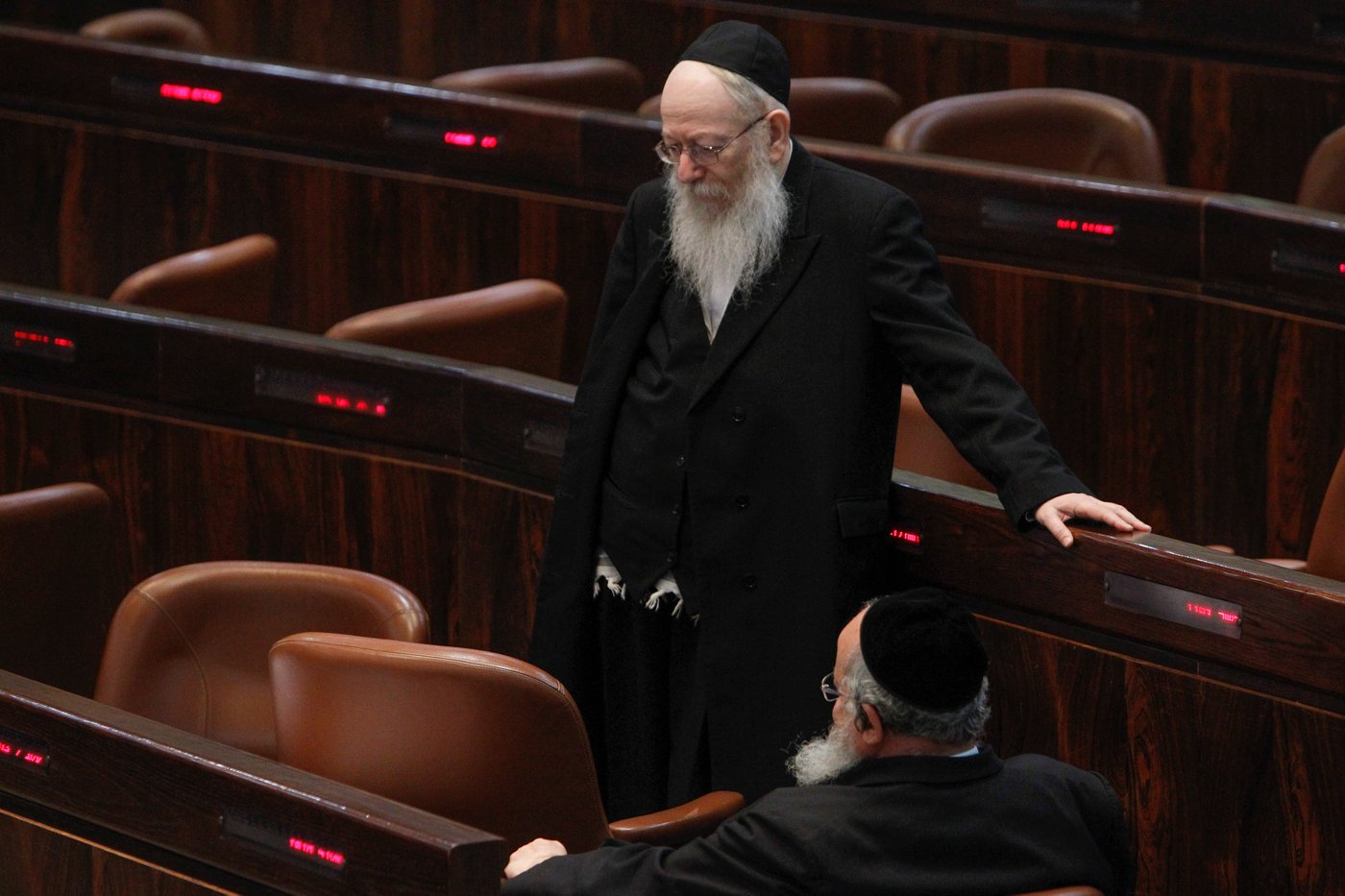 הוצא מהמליאה, ח"כ יעקב ליצמן