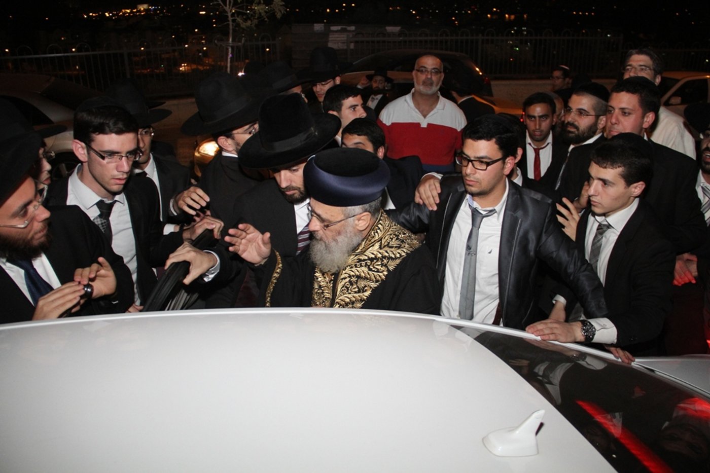 גלריה: מיכאל מימון נהגו של הראשל"צ הגר"י יוסף התחתן