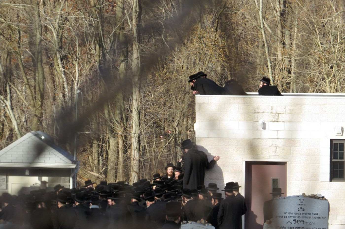 תיעוד דומע: הלווית נינת האדמו"ר מויז'ניץ מונסי