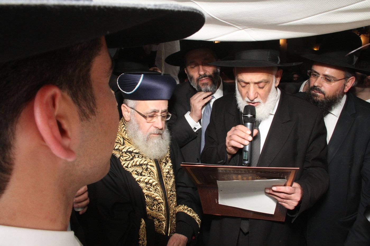 גלריה: מיכאל מימון נהגו של הראשל"צ הגר"י יוסף התחתן