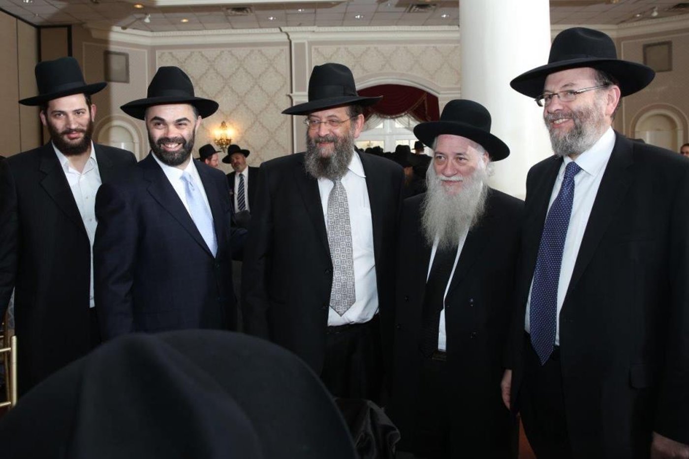 צפו: הדינר המסורתי בניו יורק לטובת ישיבת פוניבז'