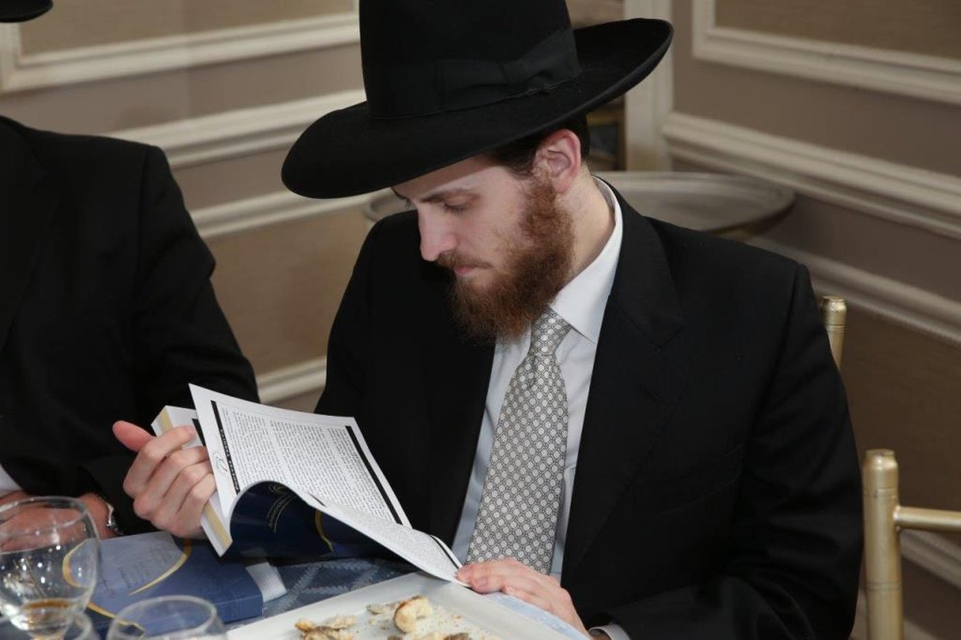 צפו: הדינר המסורתי בניו יורק לטובת ישיבת פוניבז'
