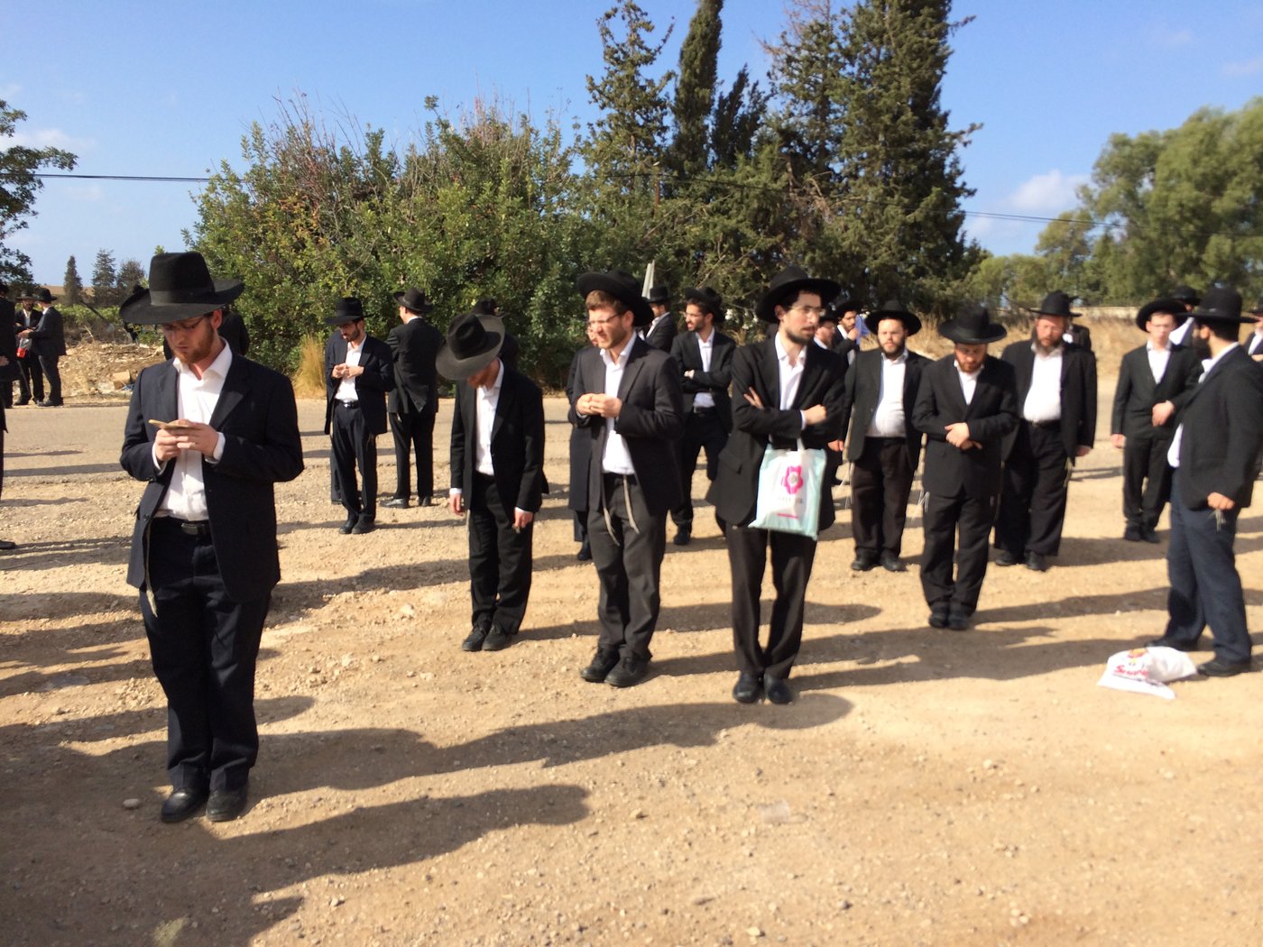 תלמיד ישיבה עצור בכלא 6; מאות הגיעו להביע תמיכה