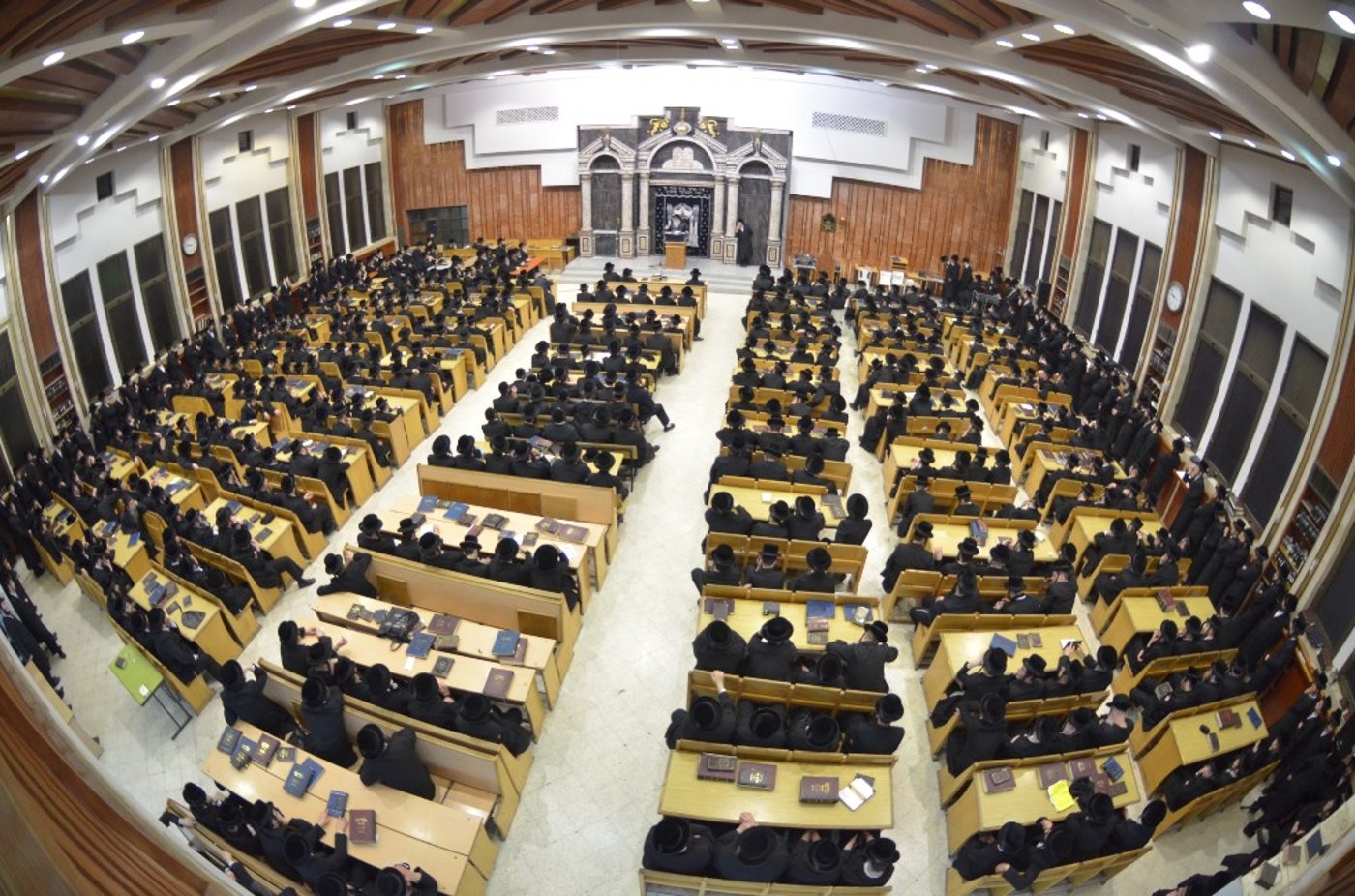לקראת ימי השובבי"ם: האדמו"ר מצאנז במשא חיזוק