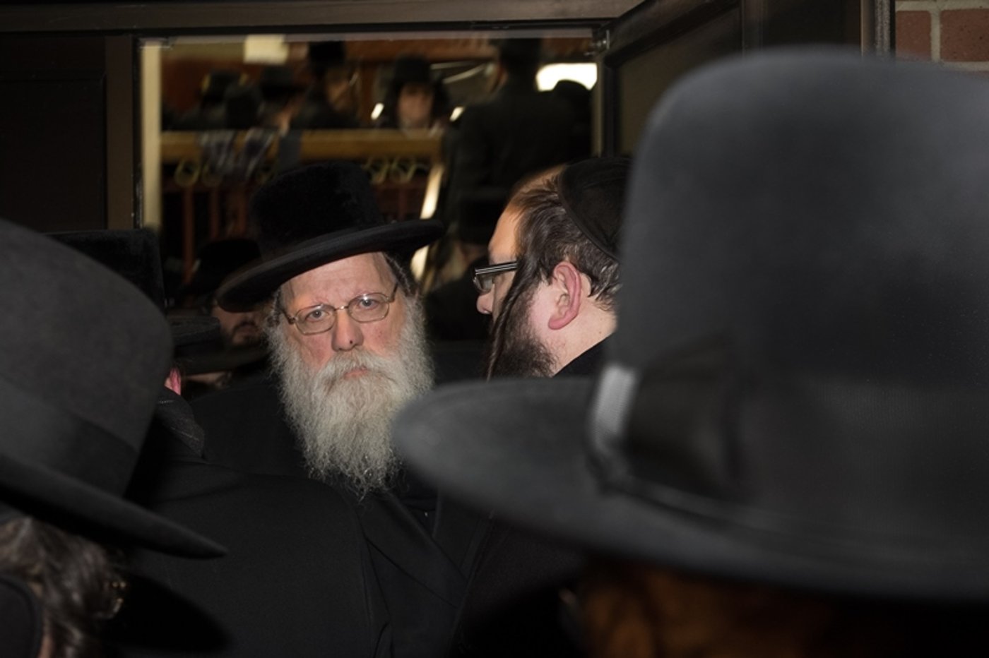 גלריה: בורו פארק ליוותה את הגאון רבי אברהם חיים שפיצר למנוחות