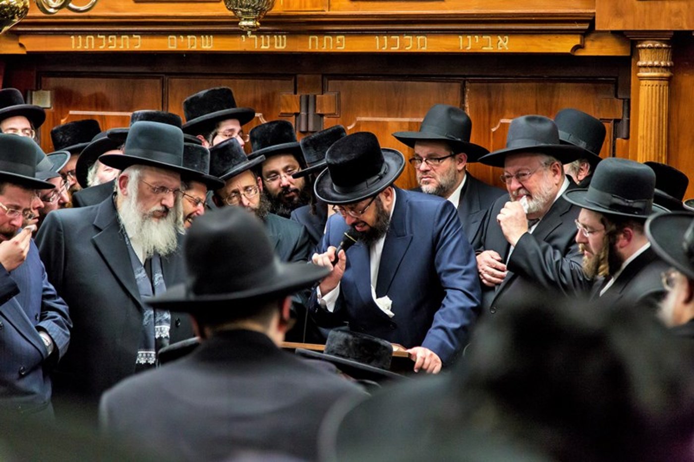 גלריה: בורו פארק ליוותה את הגאון רבי אברהם חיים שפיצר למנוחות
