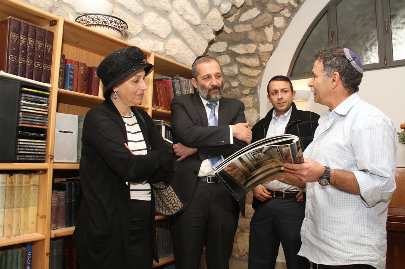 דרעי סייר בעיר דוד: "המדינה צריכה להשקיע במקום הזה כמה שיותר"