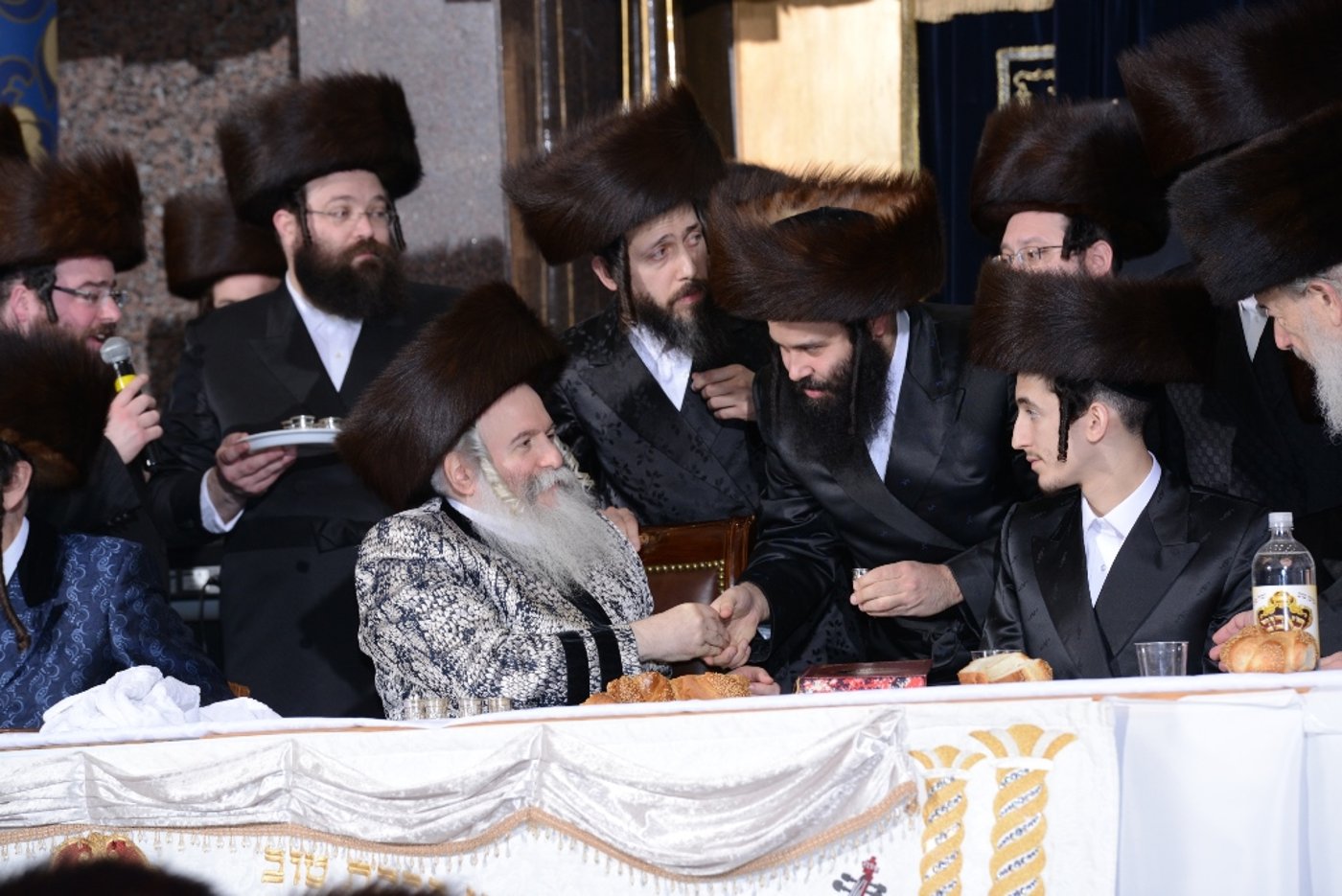 תיעוד ענק: שבע ברכות בבאבוב