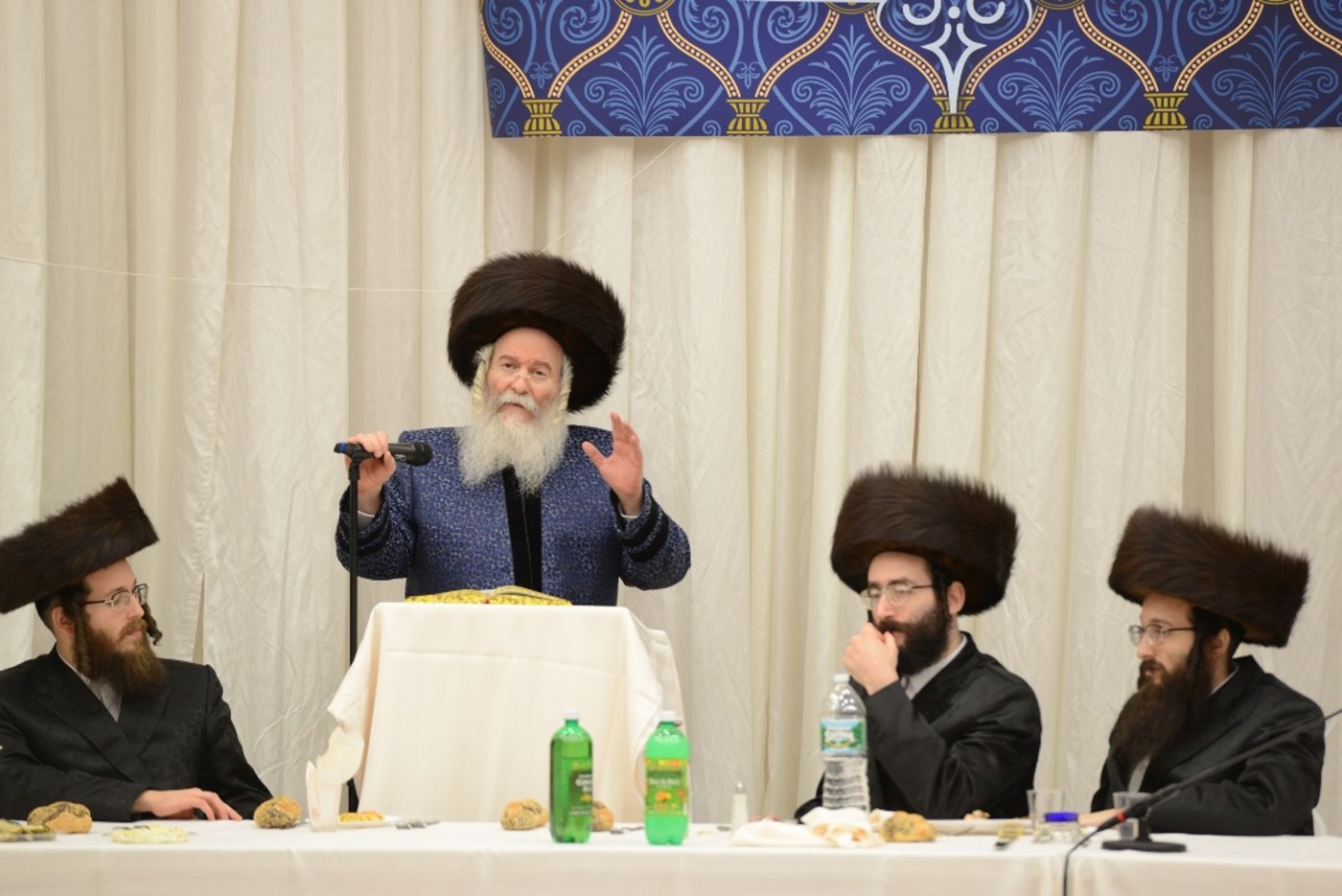 תיעוד ענק: שבע ברכות בבאבוב