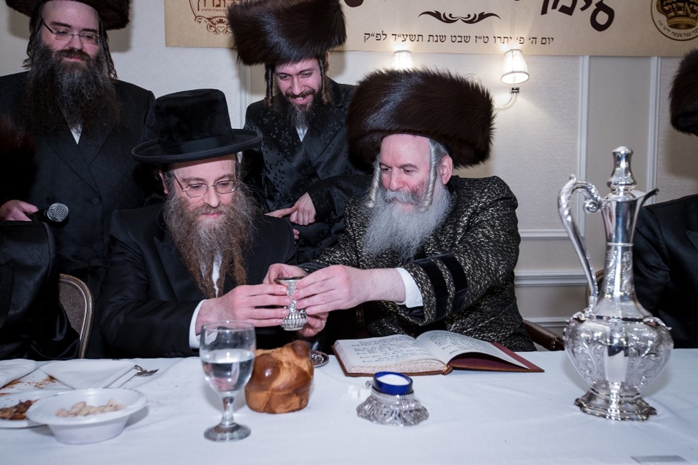 תיעוד ענק: שבע ברכות בבאבוב
