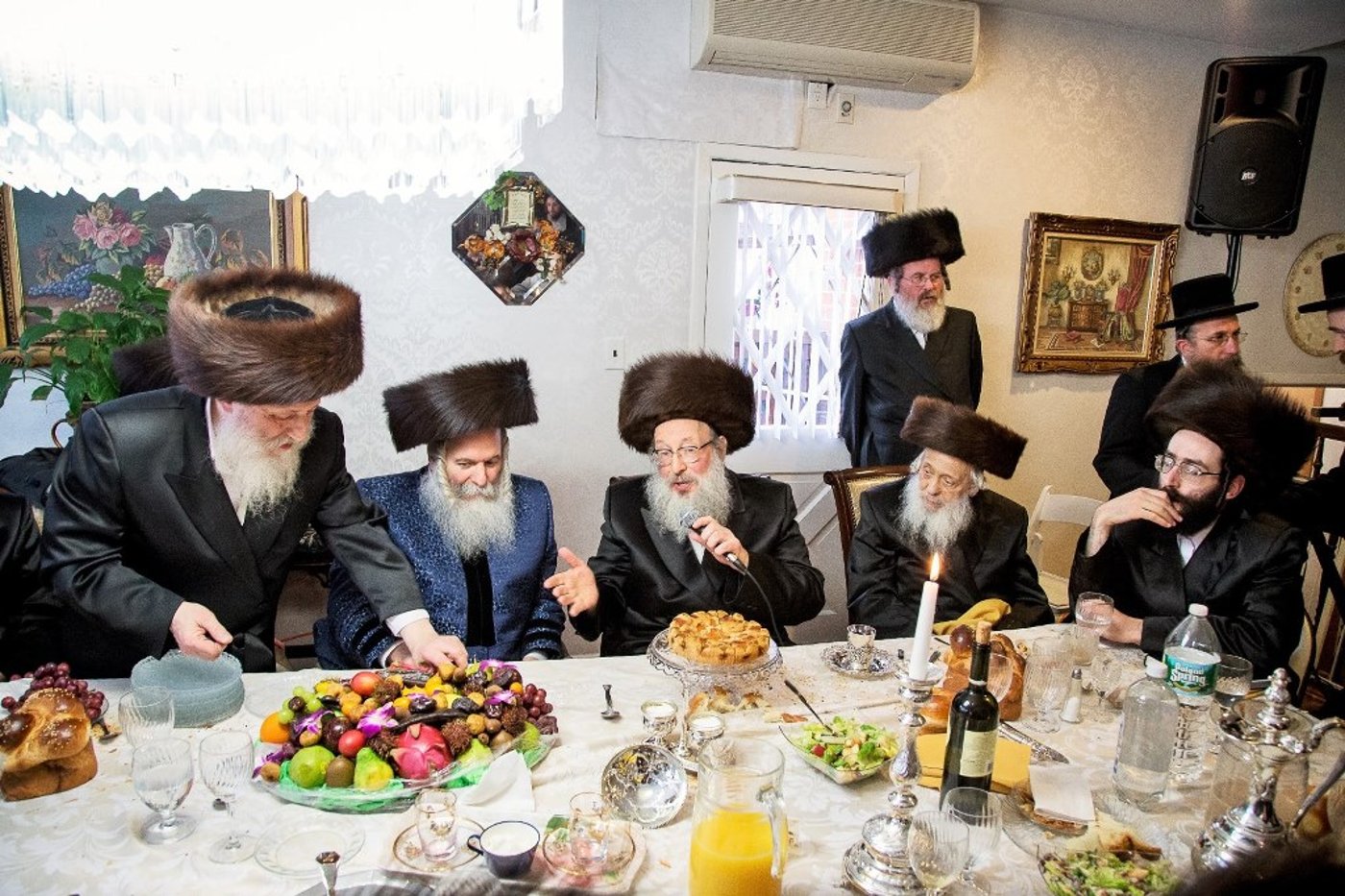 תיעוד ענק: שבע ברכות בבאבוב