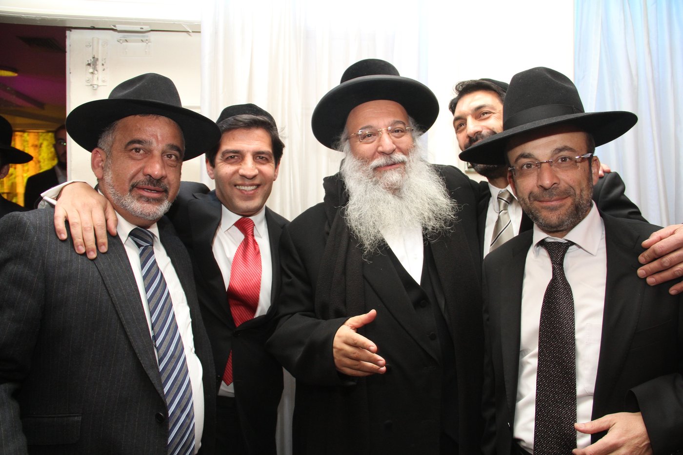 גלריה: ישי כהן התחתן, כולם באו לאחל מזל טוב