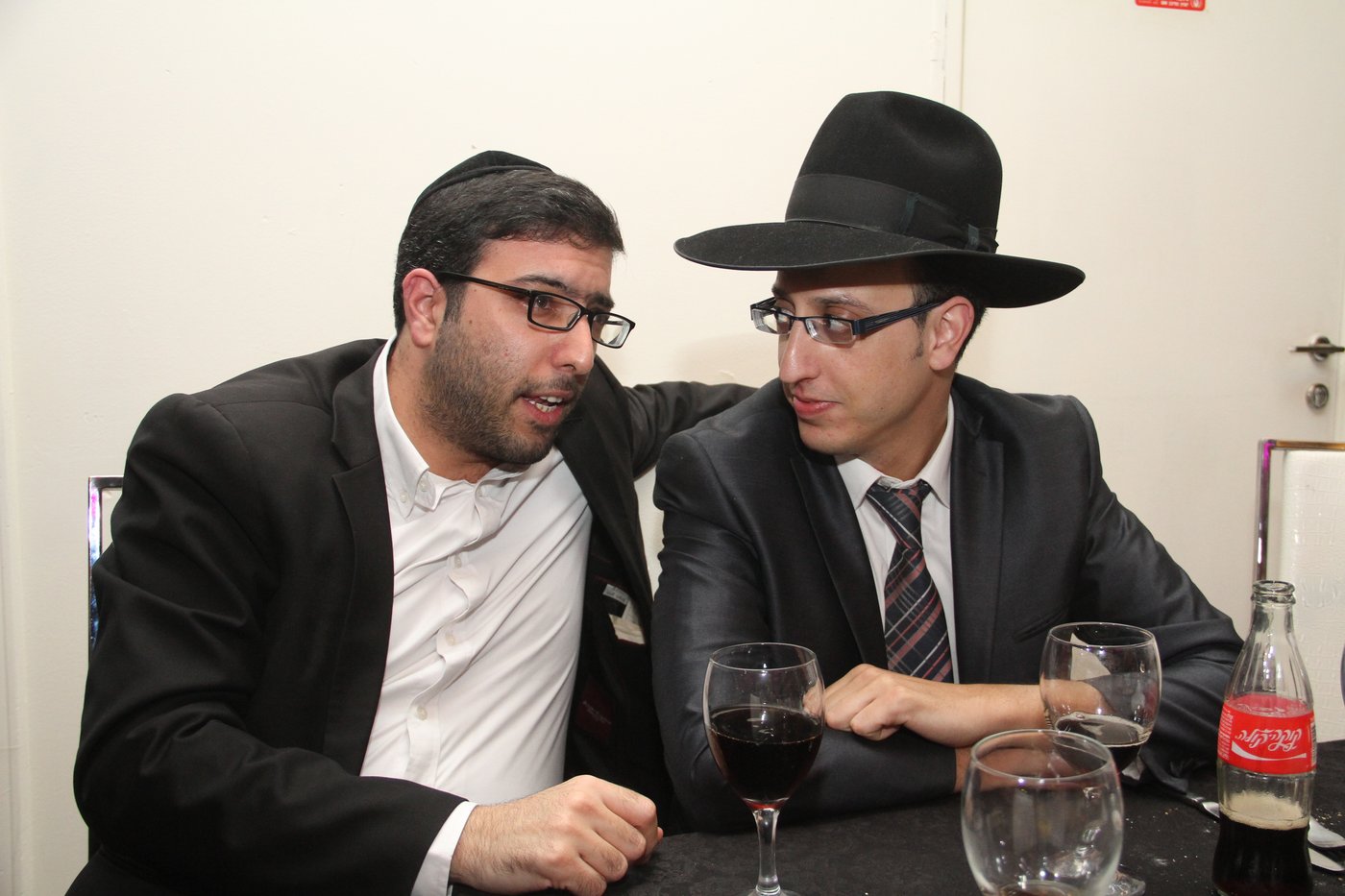 גלריה: ישי כהן התחתן, כולם באו לאחל מזל טוב