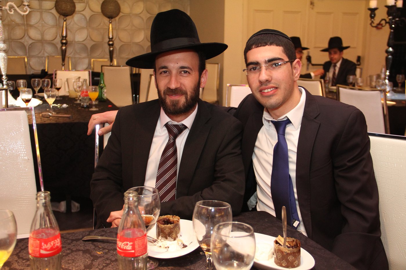 גלריה: ישי כהן התחתן, כולם באו לאחל מזל טוב