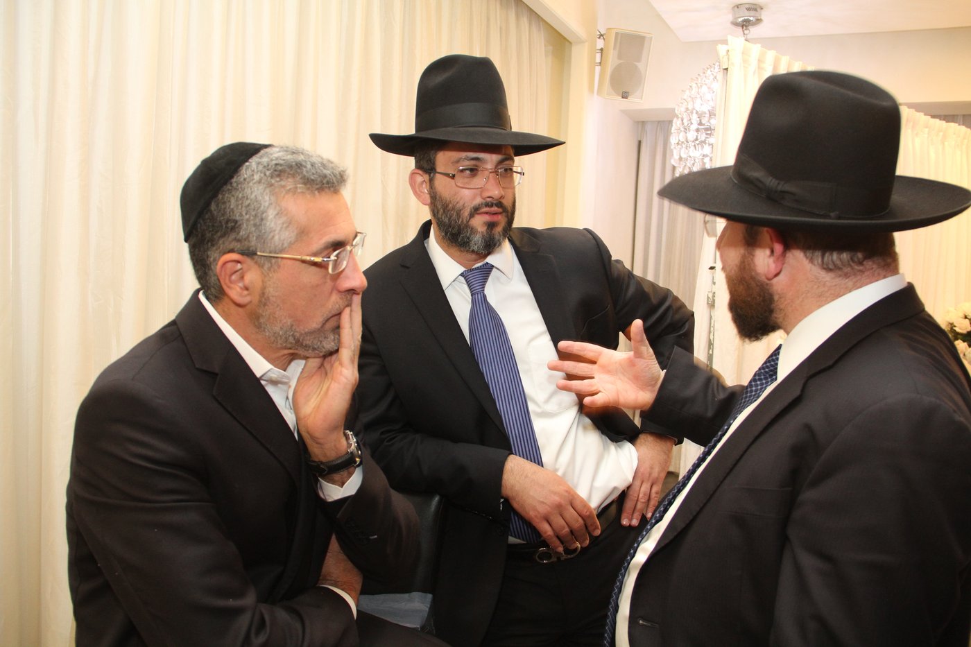 גלריה: ישי כהן התחתן, כולם באו לאחל מזל טוב