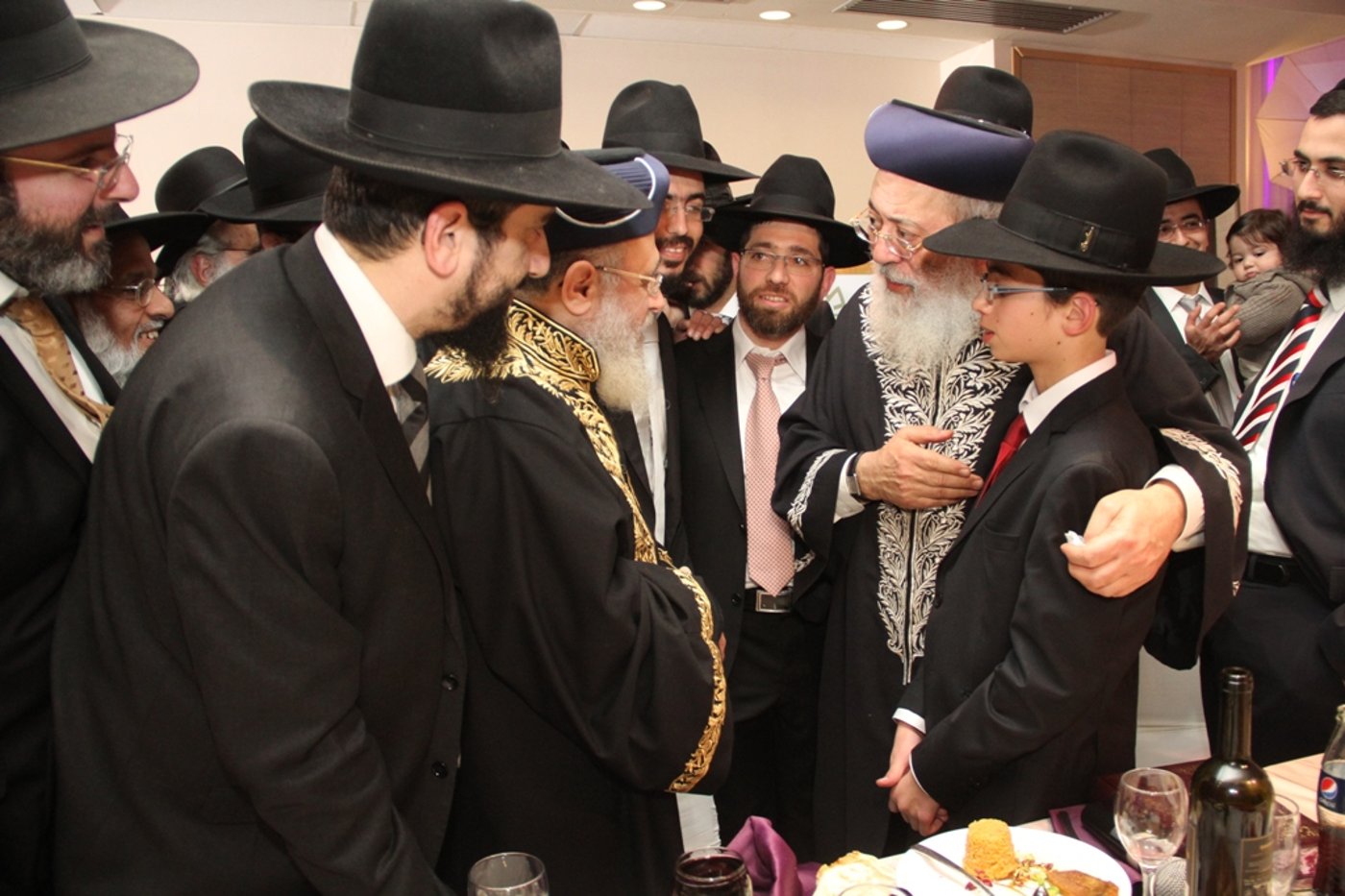 גלריה: בר מצווה לנכד הגר"י יוסף והגר"ש עמאר