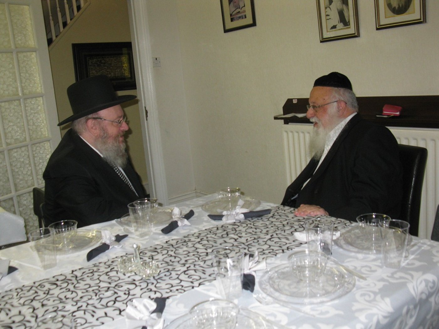 תיעוד: הרב ברוך דב פוברסקי בביקור באנגליה