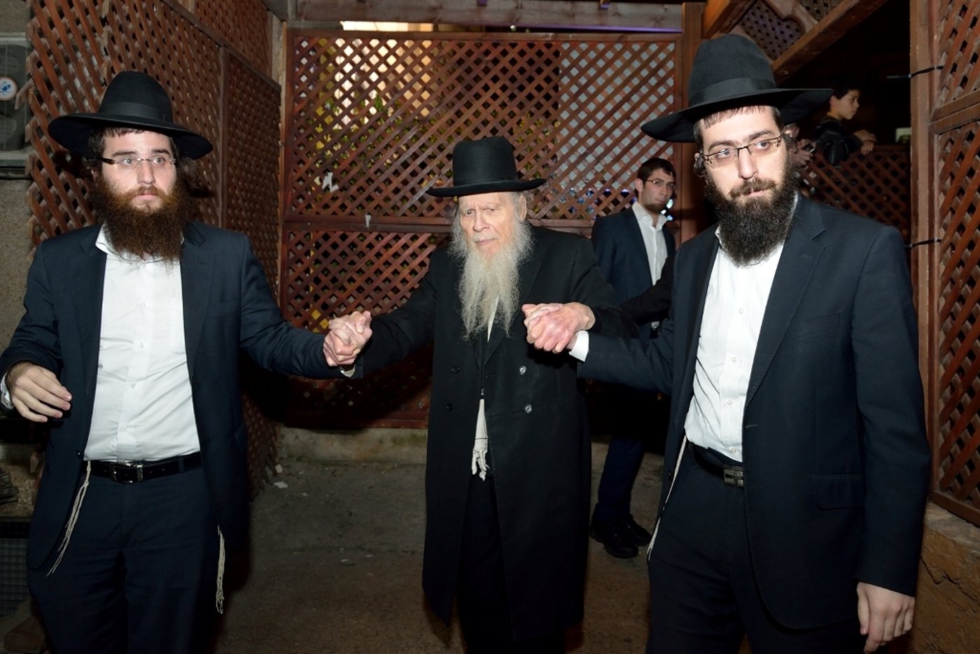 בהתאסף ראשי עם • הגלריה של אלי סגל מ"כינוס המועצות"