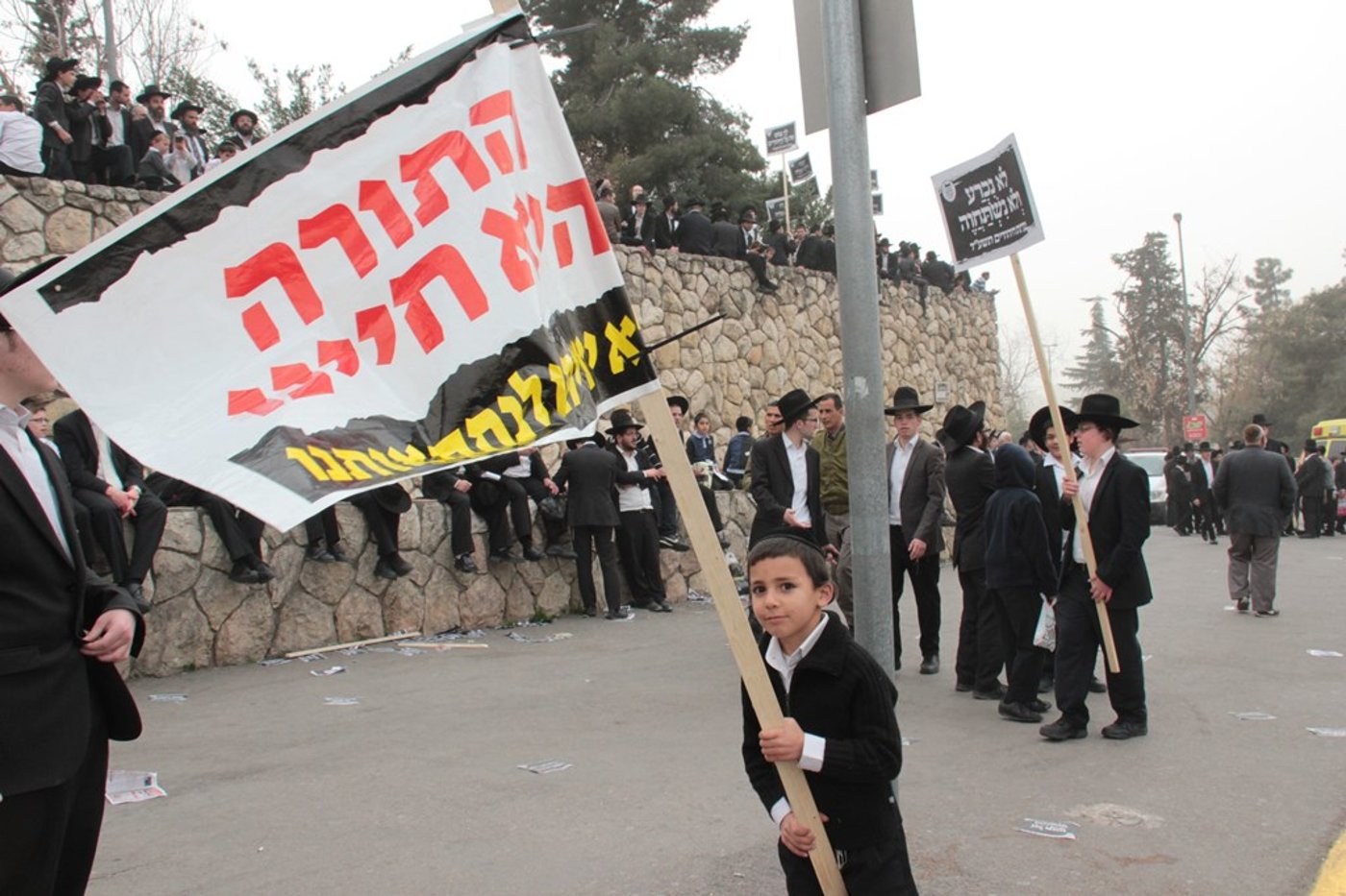 מאות אלפים בירושלים: כן לעולם התורה, לא לצבא • תיעוד ענק