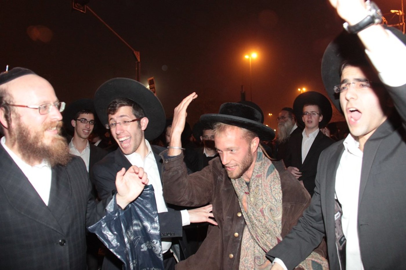 מאות אלפים בירושלים: כן לעולם התורה, לא לצבא • תיעוד ענק