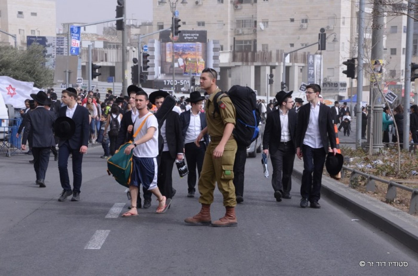 60 ריבוא זעקו: "לא נתגייס לצבא בשום פנים ואופן" • סיקור
