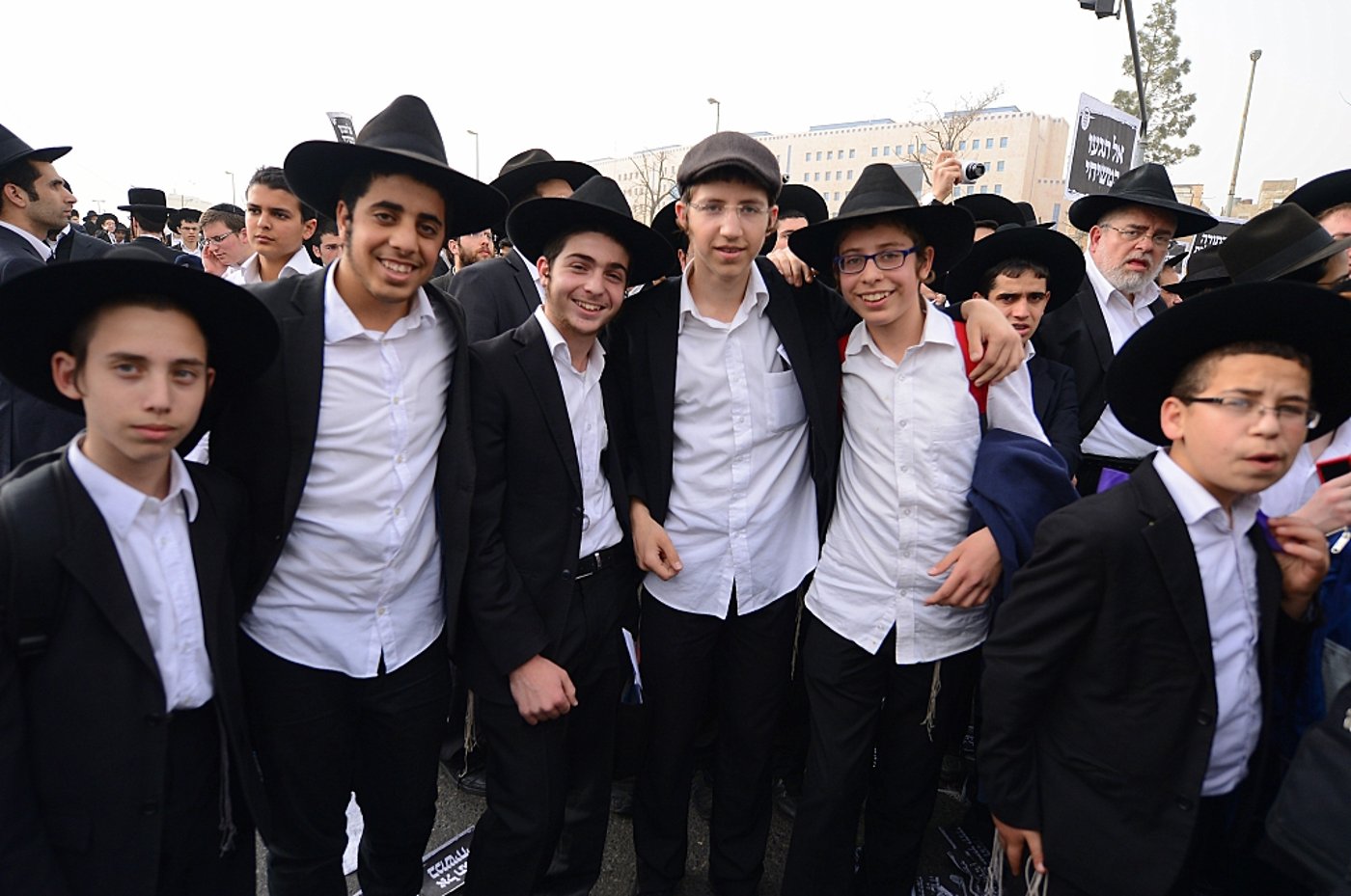 שישים ריבוא התאחדו נגד רדיפת לומדי התורה • גלריה מסכמת