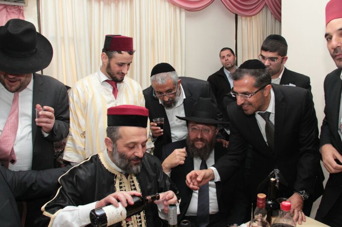 תמונות:  יו"ר ש"ס אריה דרעי חוגג את פורים