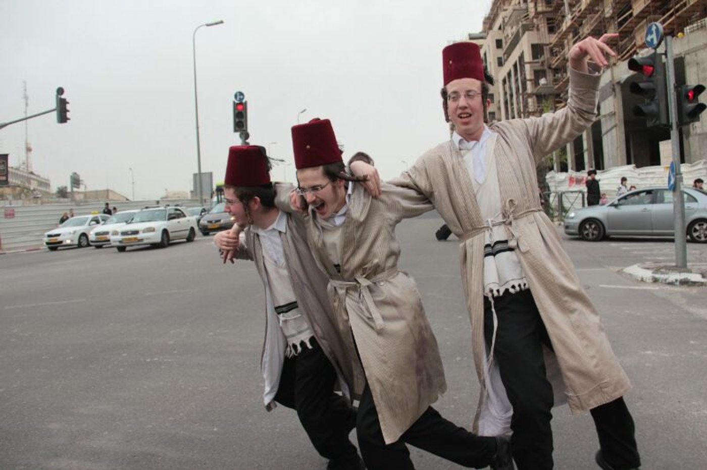 עד דלא ידע: צפו בחגיגות פורים בירושלים