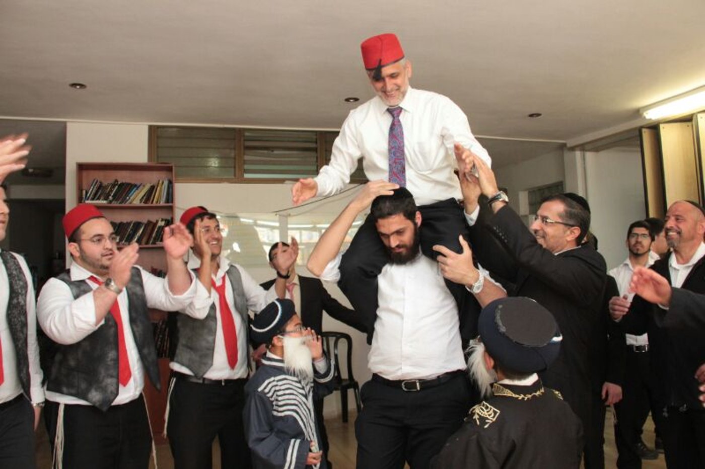 תמונות: חגיגת פורים אצל ח"כ אלי ישי