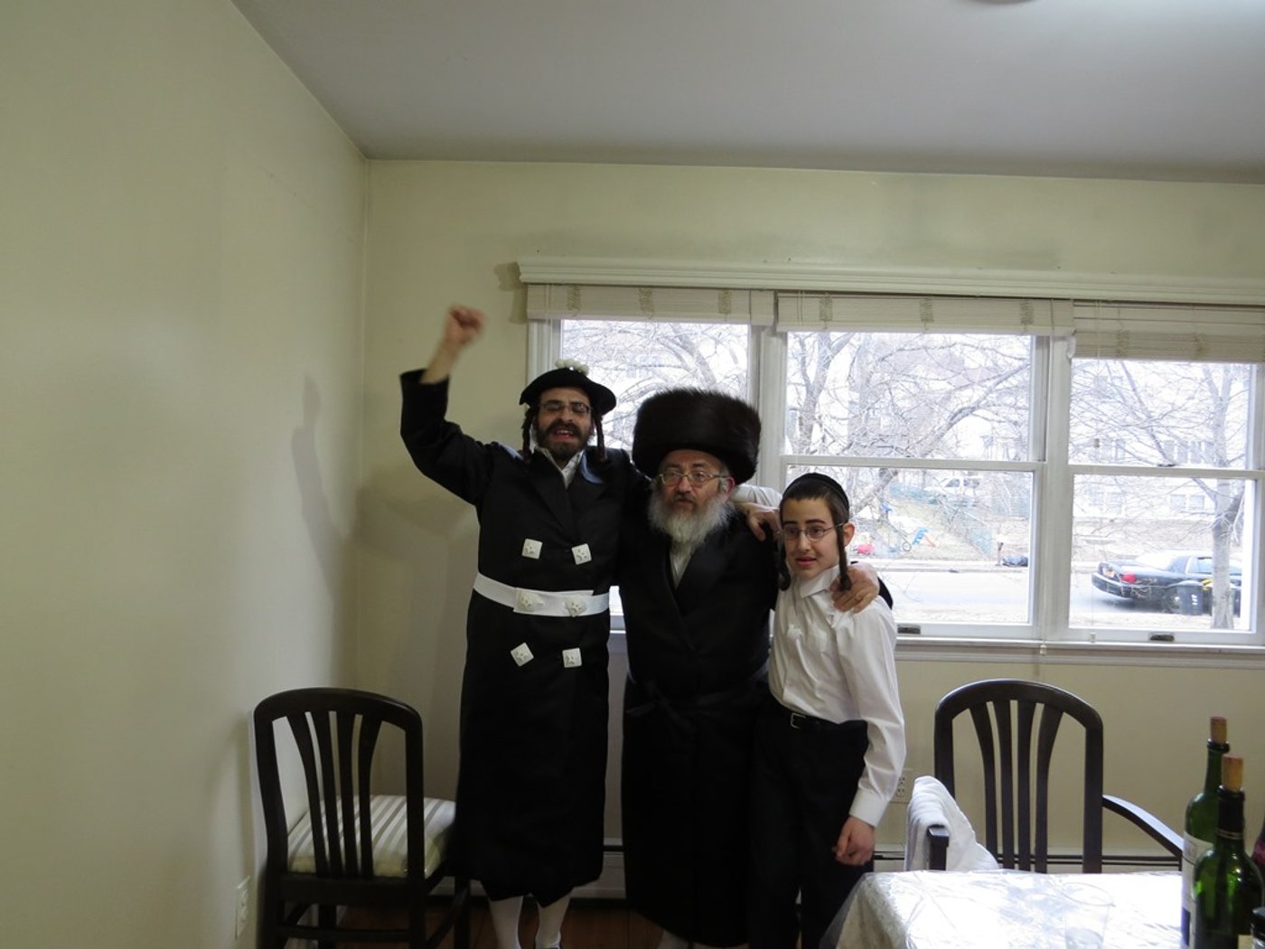 צפו בגלרית ענק: חגיגות פורים במונסי