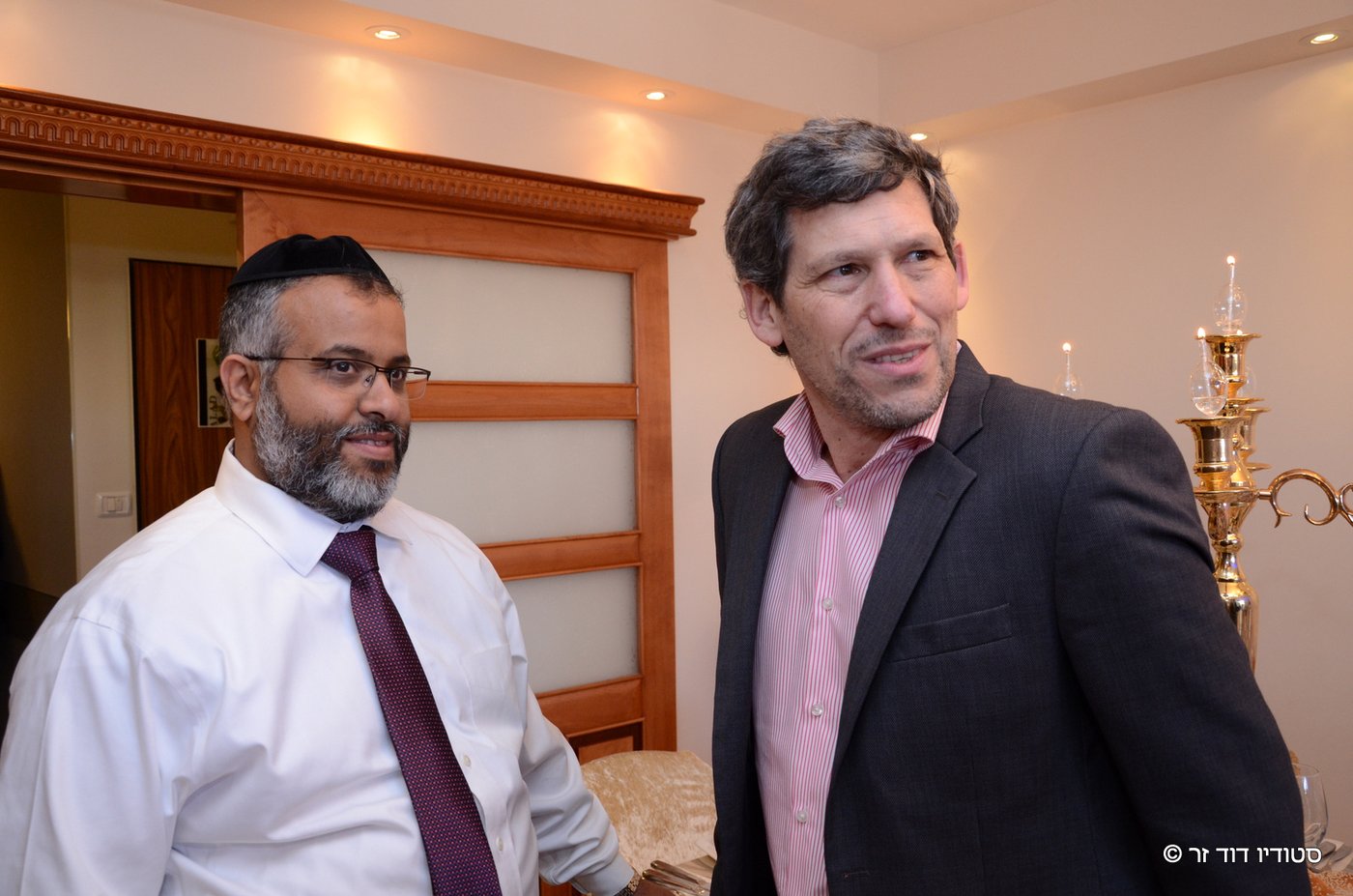 חסידים, ליטאים וספרדים התאחדו בשבע ברכות