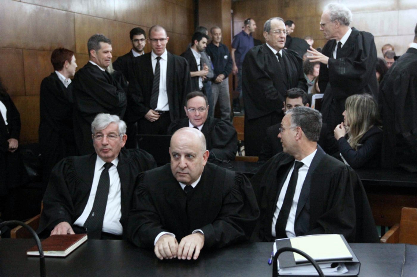 ההכרעה בפרשת הולילנד בתמונות • תיעוד מבית המשפט