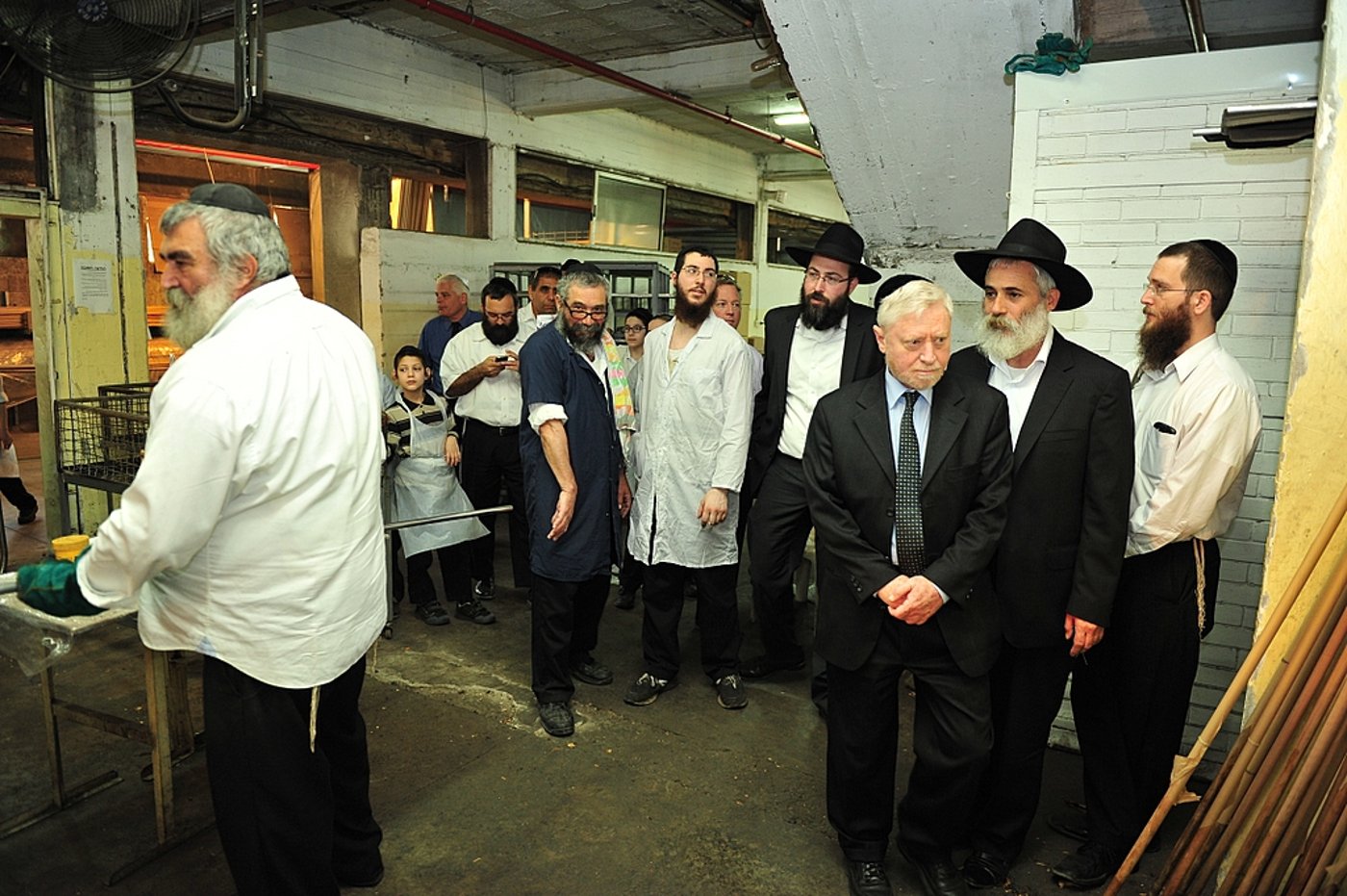 אחרי נתניהו; מבקר המדינה הגיע לבקר בפר חב"ד