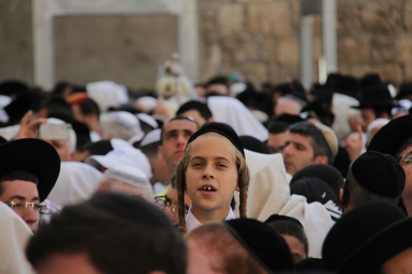 יְבָרֶכְךָ ה' וְיִשְׁמֶרְךָ: • תיעוד ענק: ברכת כהנים בכותל המערבי