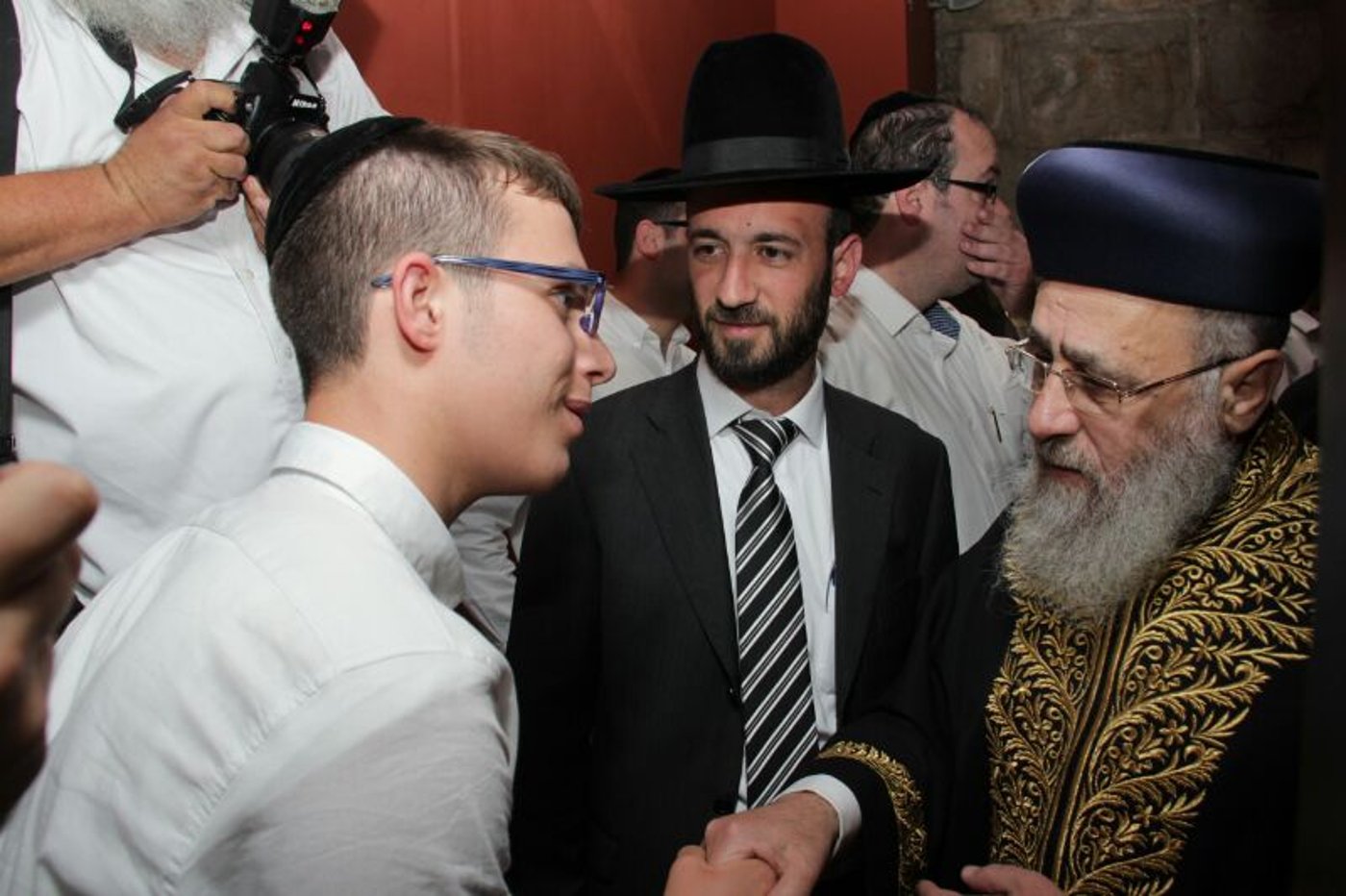 יְבָרֶכְךָ ה' וְיִשְׁמֶרְךָ: • תיעוד ענק: ברכת כהנים בכותל המערבי