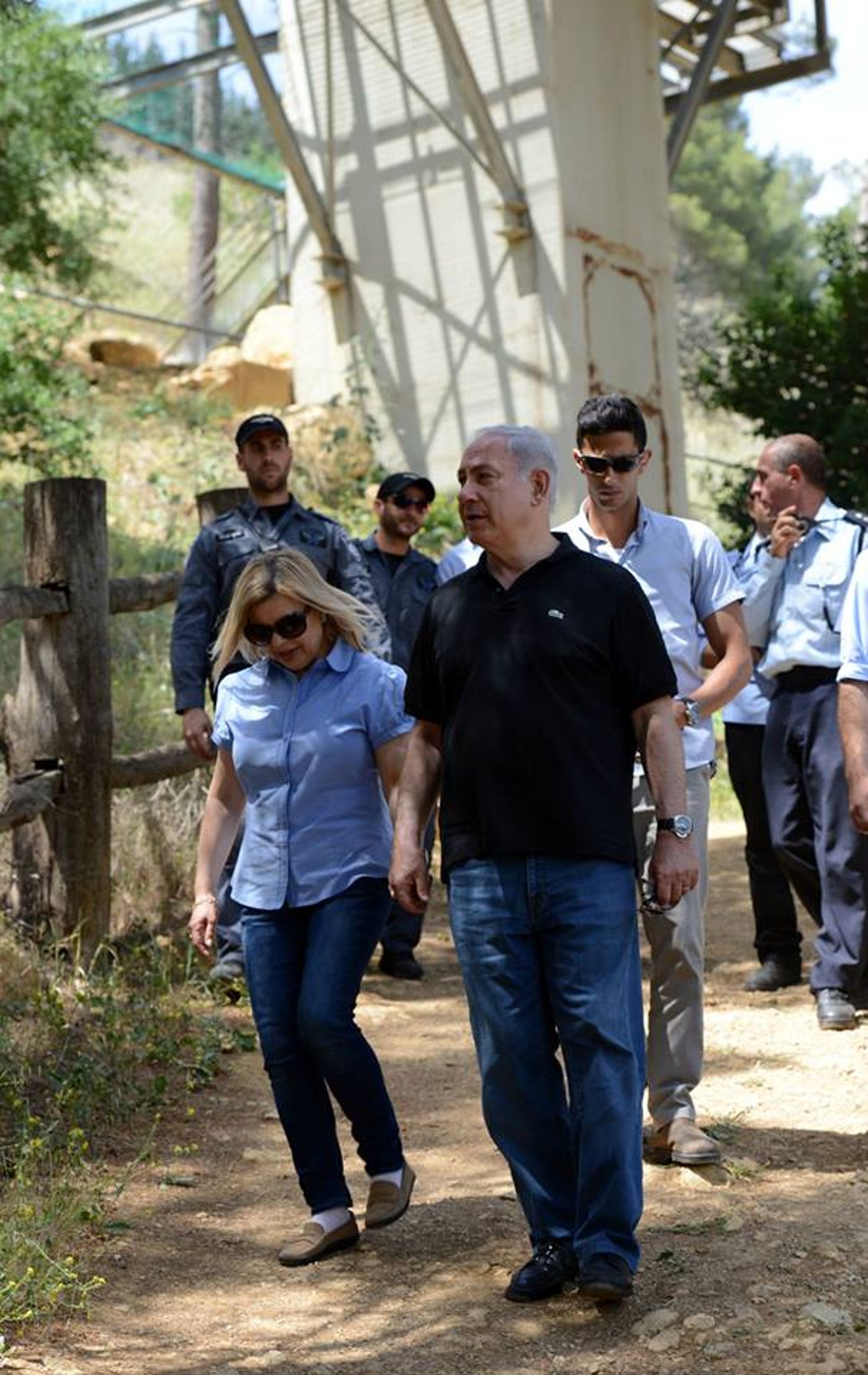 צפו: טיול החג של משפחת נתניהו