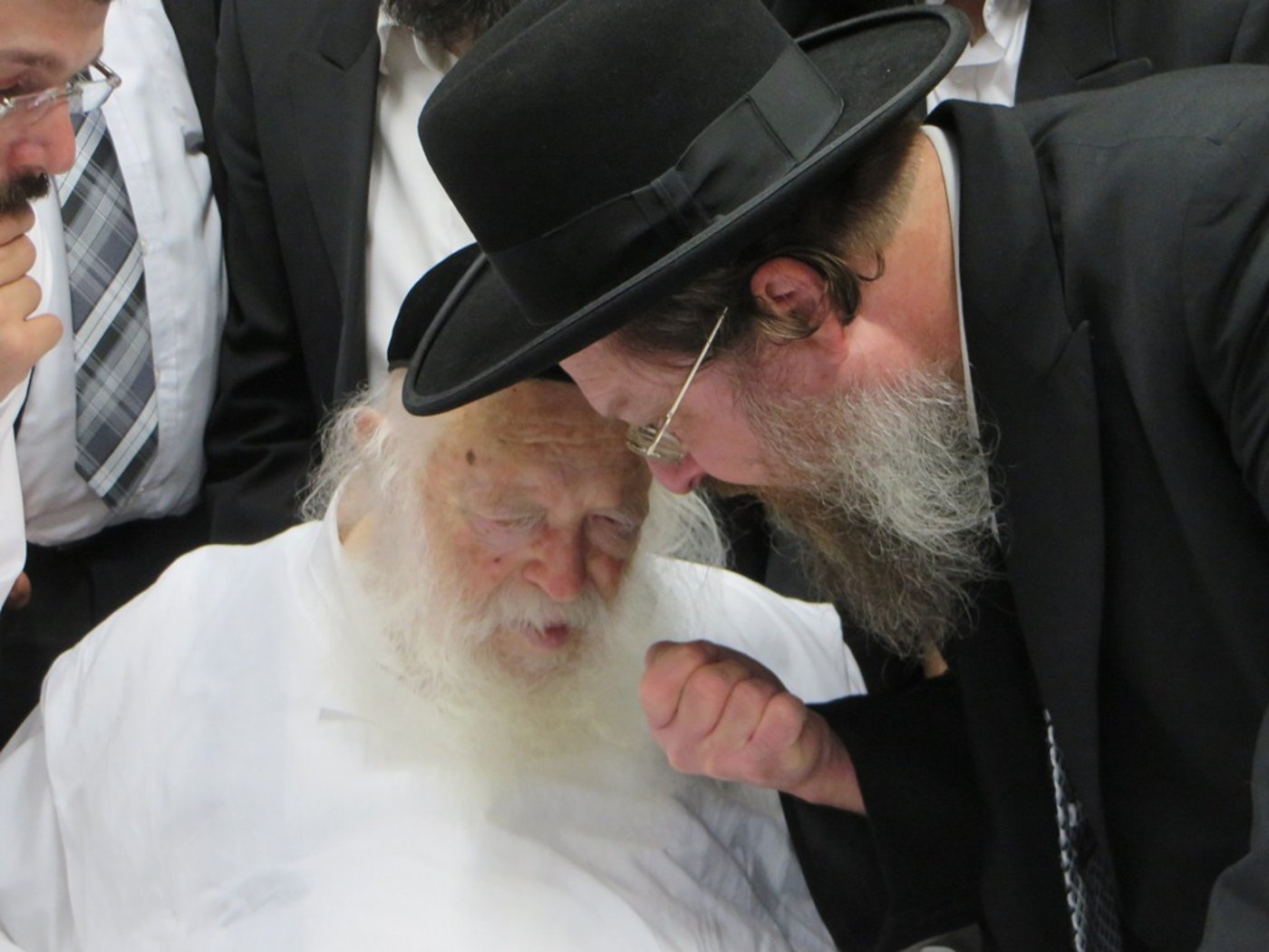 צפו: הכתרת הרב יעקב סטפנסקי לראש ישיבת "תורה בתפארתה"