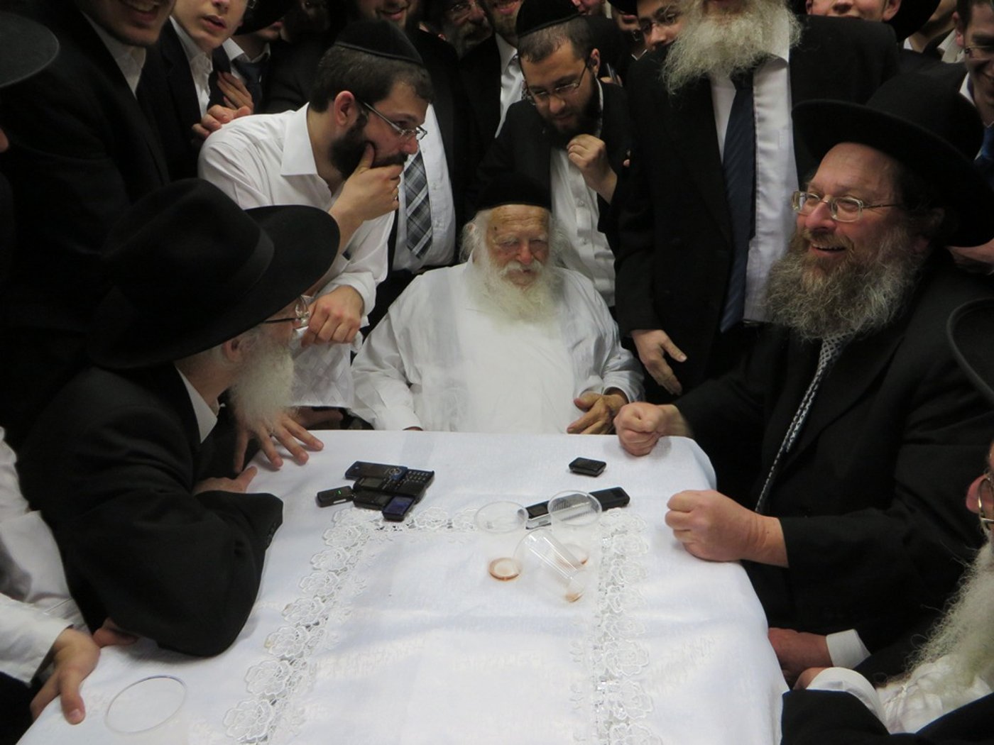 צפו: הכתרת הרב יעקב סטפנסקי לראש ישיבת "תורה בתפארתה"