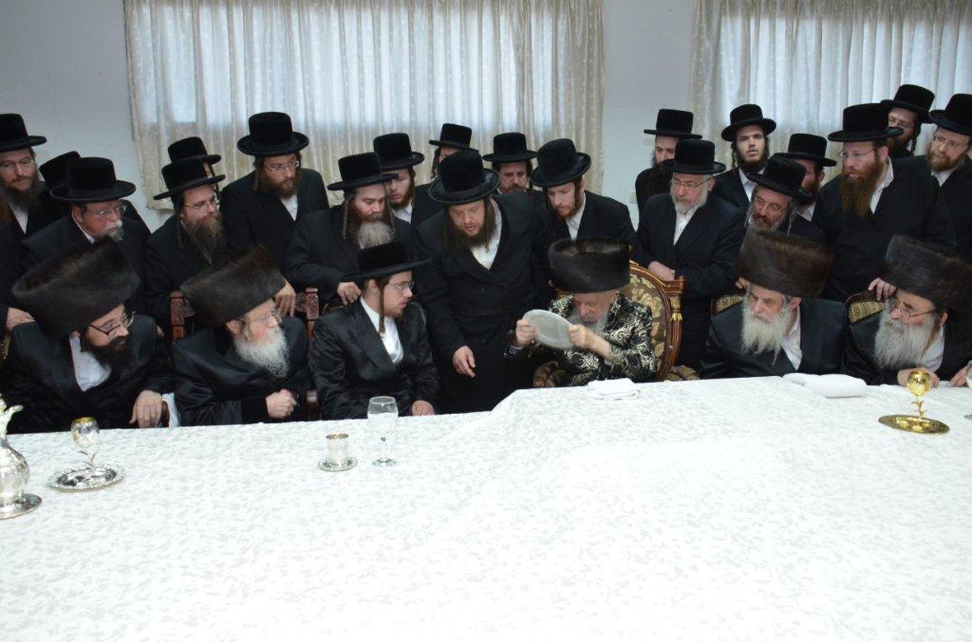 שמחה בסערט ויז'ניץ: נינת הרבי התארסה